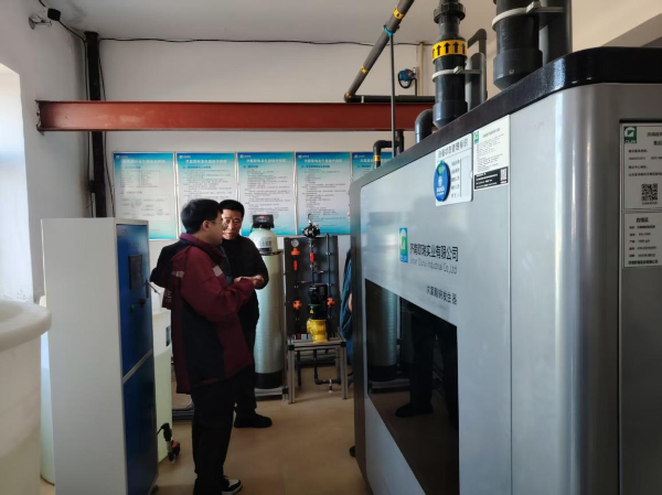 扎賚諾爾區(qū)疾控中心開展集中式供水單位水質(zhì)消毒方式現(xiàn)場調(diào)查，筑牢飲水安全防線